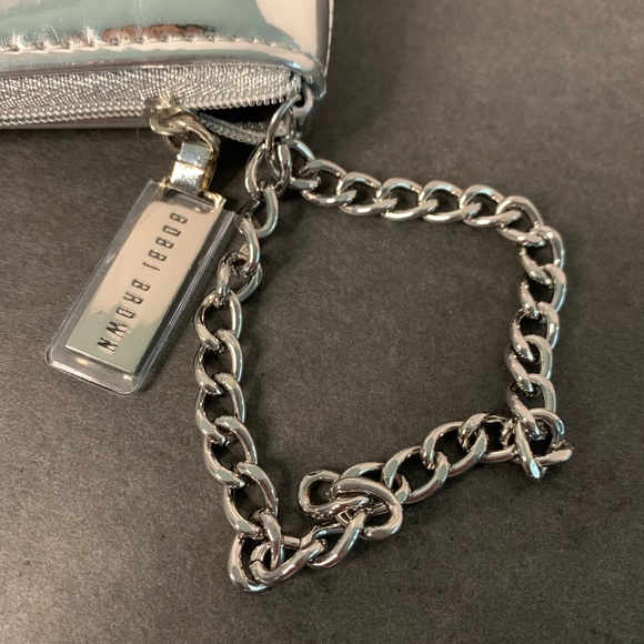 Bobby Brown wristlet sunglasses case with mirror - Picture 3 of 12